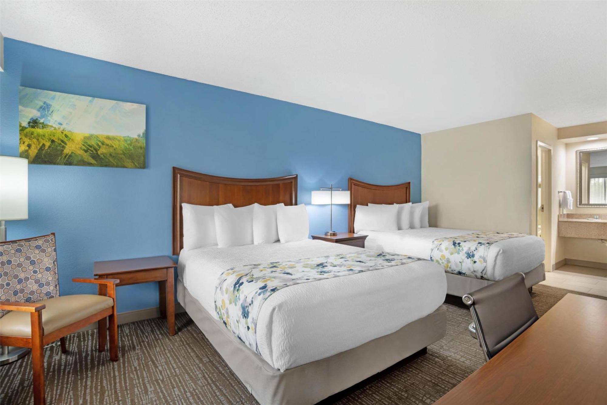 Best Western Inn & Suites Монро Екстер'єр фото
